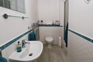 FENWICK DRIVE- click for photo gallery
